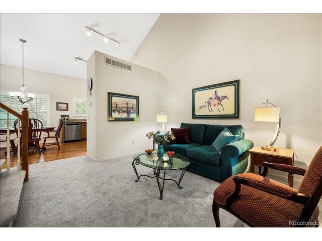 1011 Laurenwood Ln, Highlands Ranch, CO 80129