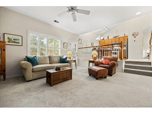 1011 Laurenwood Ln, Highlands Ranch, CO 80129