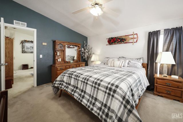 108 Split Mountain Way, Wofford Heights, CA 93285