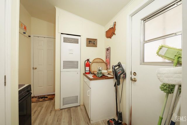 108 Split Mountain Way, Wofford Heights, CA 93285