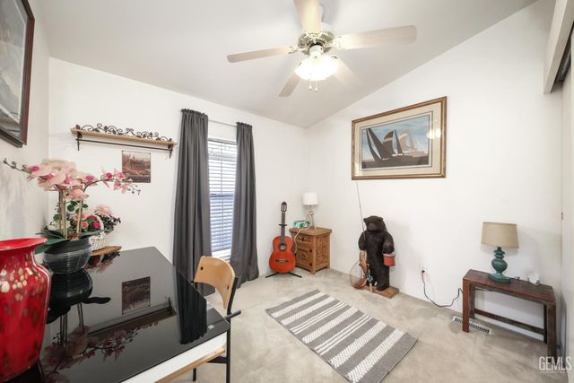 108 Split Mountain Way, Wofford Heights, CA 93285