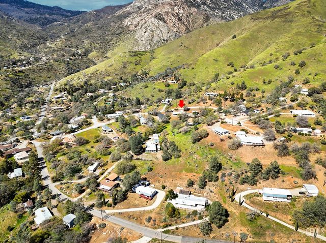 108 Split Mountain Way, Wofford Heights, CA 93285