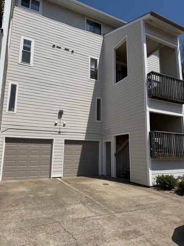 1600 E Ocean View AVE J, Norfolk, VA 23503