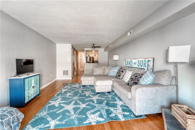 1600 E Ocean View AVE J, Norfolk, VA 23503