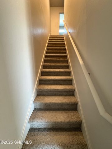 3073 Gladstone Street, Las Cruces, NM 88012