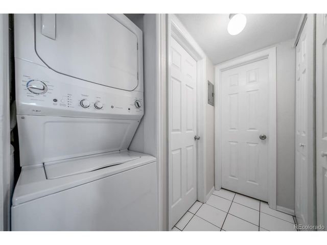 1267 S Gilbert St 302, Castle Rock, CO 80104