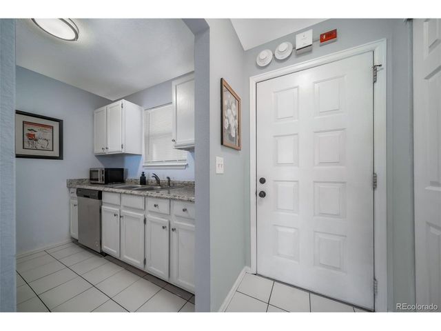 1267 S Gilbert St 302, Castle Rock, CO 80104