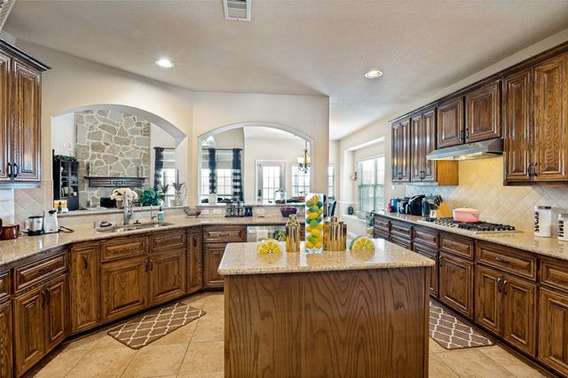 3022 Le Manns Street, Midlothian, TX 76065
