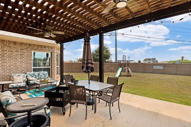 3022 Le Manns Street, Midlothian, TX 76065