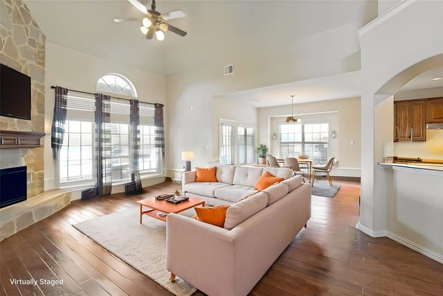 3022 Le Manns Street, Midlothian, TX 76065