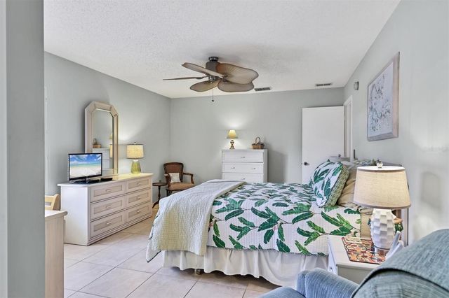 5603 CREEKWOOD DRIVE, Sarasota, FL 34233