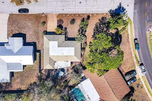 5603 CREEKWOOD DRIVE, Sarasota, FL 34233