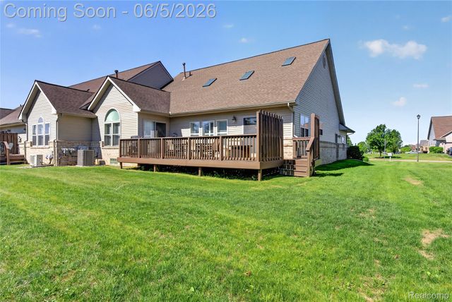 2443 Crossings Circle, Davison Township, MI 48423