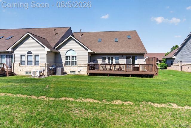 2443 Crossings Circle, Davison Township, MI 48423