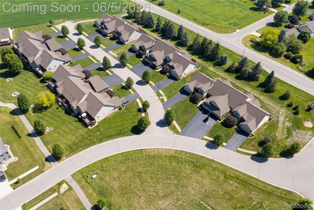 2443 Crossings Circle, Davison Township, MI 48423