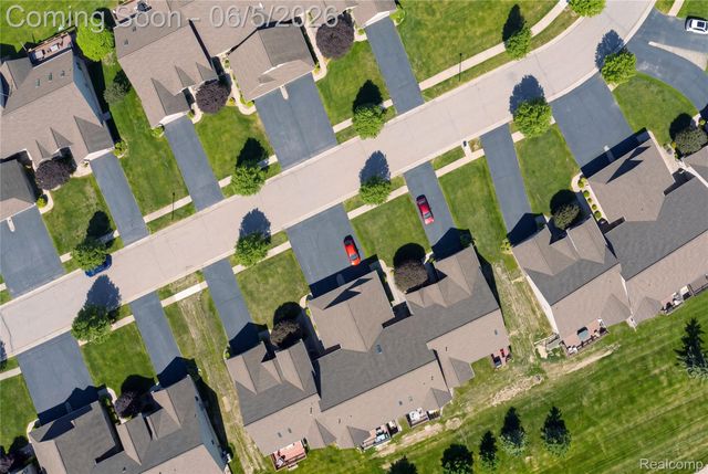 2443 Crossings Circle, Davison Township, MI 48423