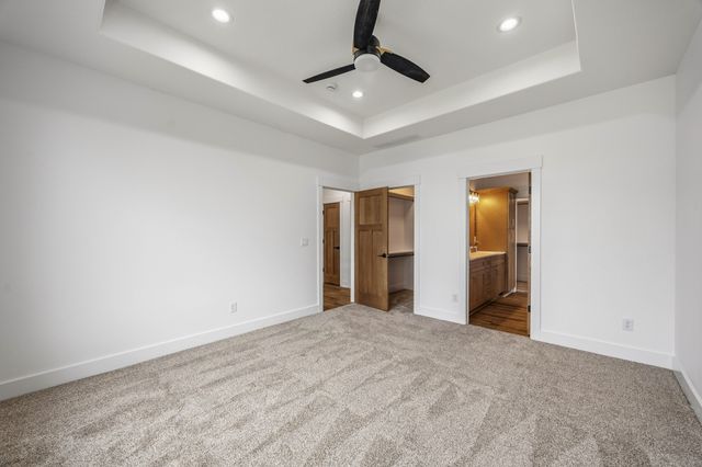 5380 Carter Court, Johnston, IA 50131