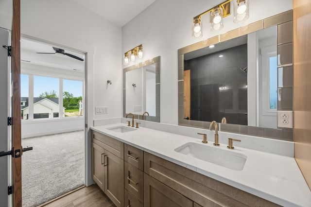 5380 Carter Court, Johnston, IA 50131
