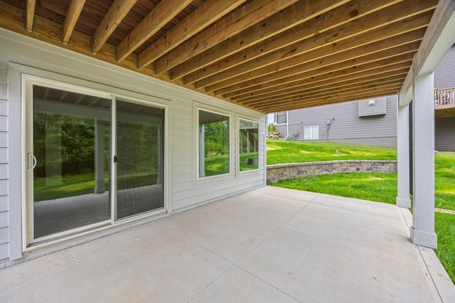 5380 Carter Court, Johnston, IA 50131