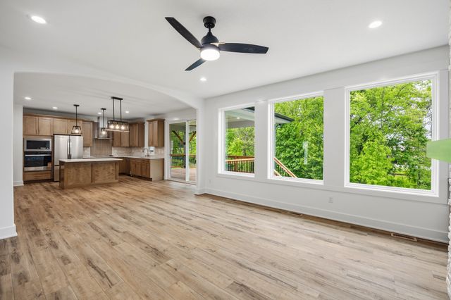 5380 Carter Court, Johnston, IA 50131