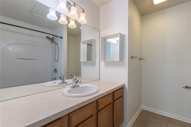 10445 WESTPARK PRESERVE BOULEVARD, Tampa, FL 33625