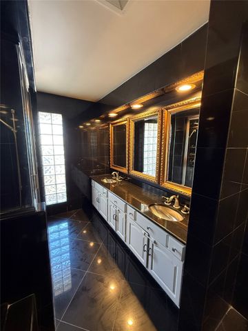 12513 Burninglog Lane, Dallas, TX 75243