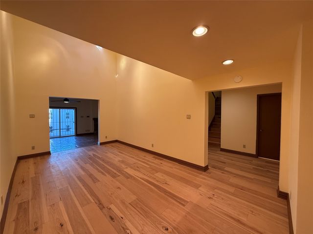 12513 Burninglog Lane, Dallas, TX 75243