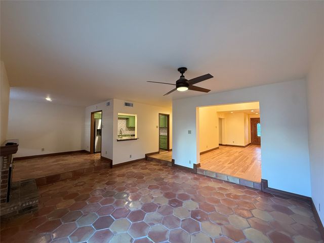 12513 Burninglog Lane, Dallas, TX 75243