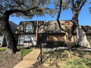 12513 Burninglog Lane, Dallas, TX 75243