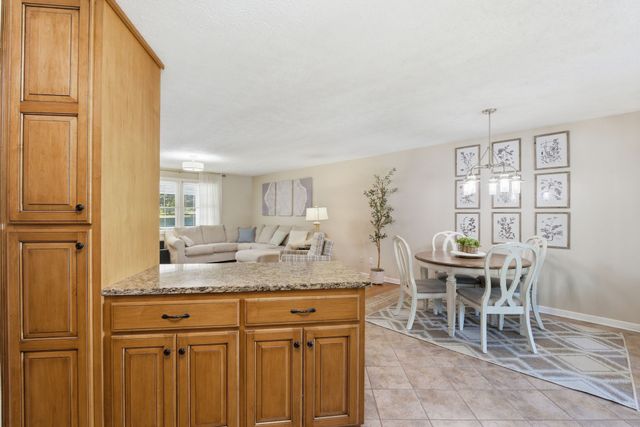 1170 Liberty Road, Charlotte, TN 37036