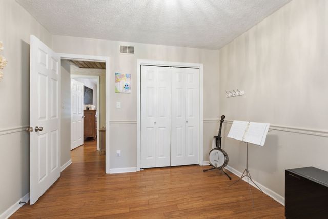 1170 Liberty Road, Charlotte, TN 37036