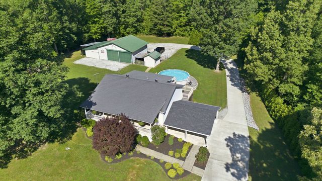 1170 Liberty Road, Charlotte, TN 37036