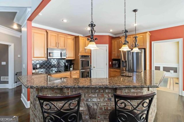 3254 Leyland Way SE, Conyers, GA 30013