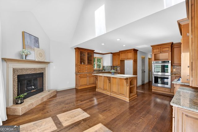 190 Indian Bluff Drive, Sharpsburg, GA 30277