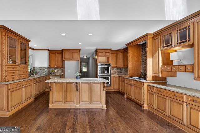 190 Indian Bluff Drive, Sharpsburg, GA 30277