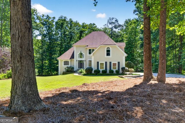 190 Indian Bluff Drive, Sharpsburg, GA 30277