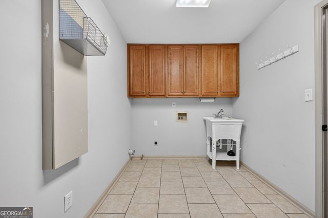 190 Indian Bluff Drive, Sharpsburg, GA 30277