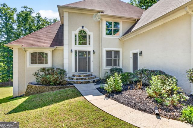 190 Indian Bluff Drive, Sharpsburg, GA 30277