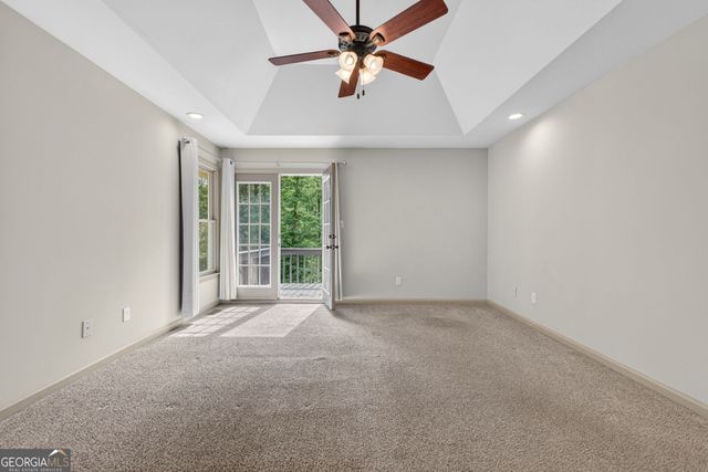 190 Indian Bluff Drive, Sharpsburg, GA 30277