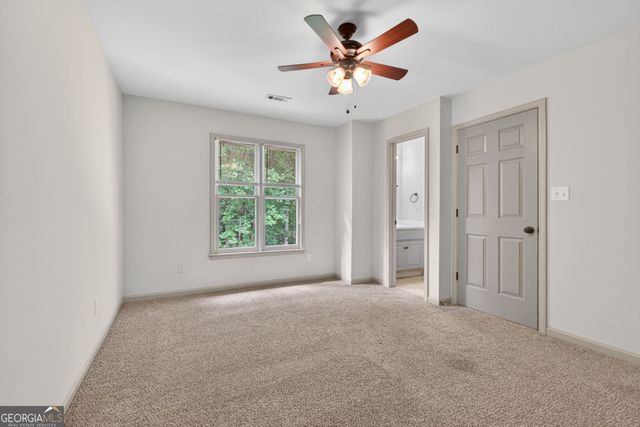 190 Indian Bluff Drive, Sharpsburg, GA 30277