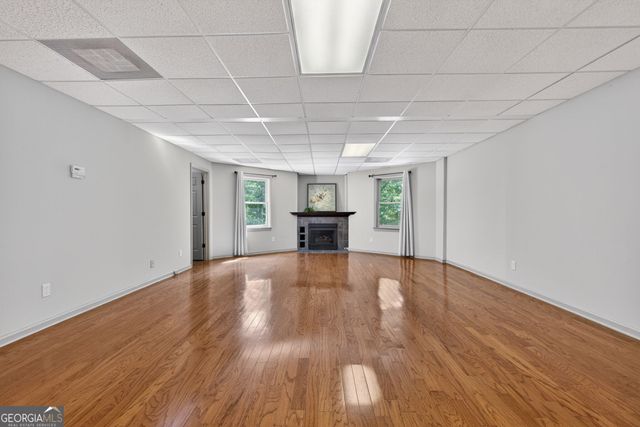 190 Indian Bluff Drive, Sharpsburg, GA 30277