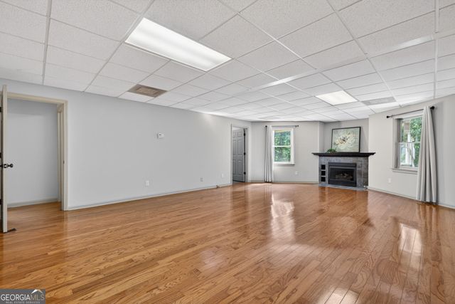 190 Indian Bluff Drive, Sharpsburg, GA 30277
