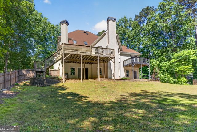 190 Indian Bluff Drive, Sharpsburg, GA 30277