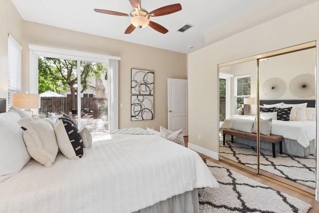 12032 Gold Pointe Ln, Gold River, CA 95670