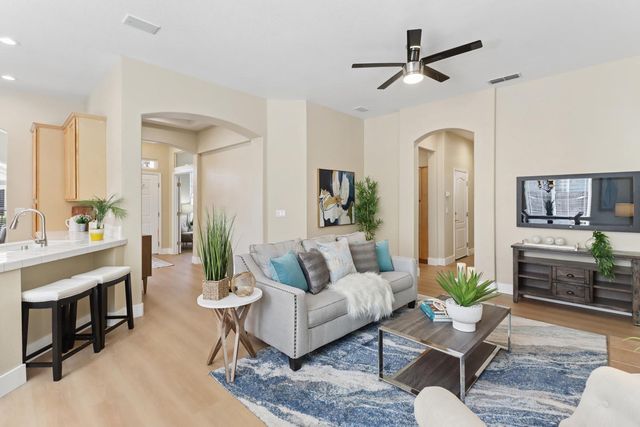 12032 Gold Pointe Ln, Gold River, CA 95670