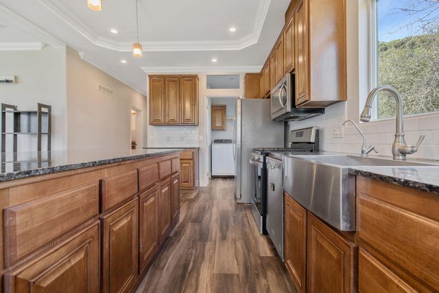 42843 N Fork Drive, Three Rivers, CA 93271