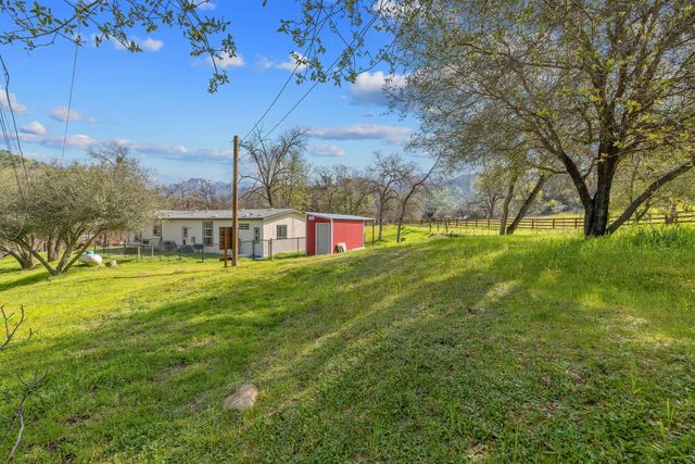 42843 N Fork Drive, Three Rivers, CA 93271