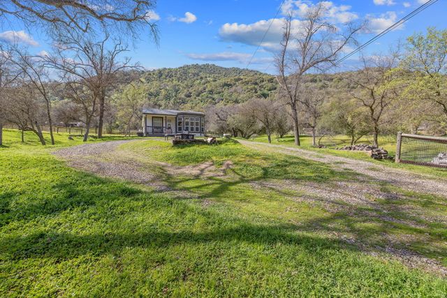 42843 N Fork Drive, Three Rivers, CA 93271