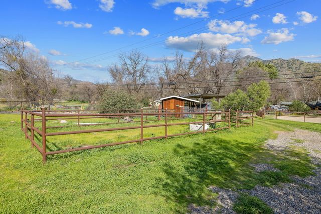 42843 N Fork Drive, Three Rivers, CA 93271