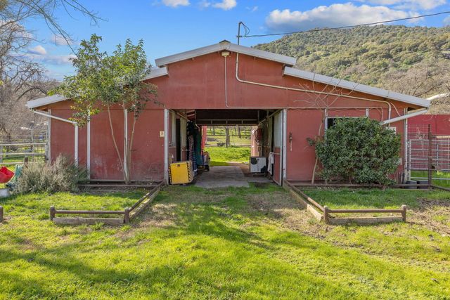 42843 N Fork Drive, Three Rivers, CA 93271